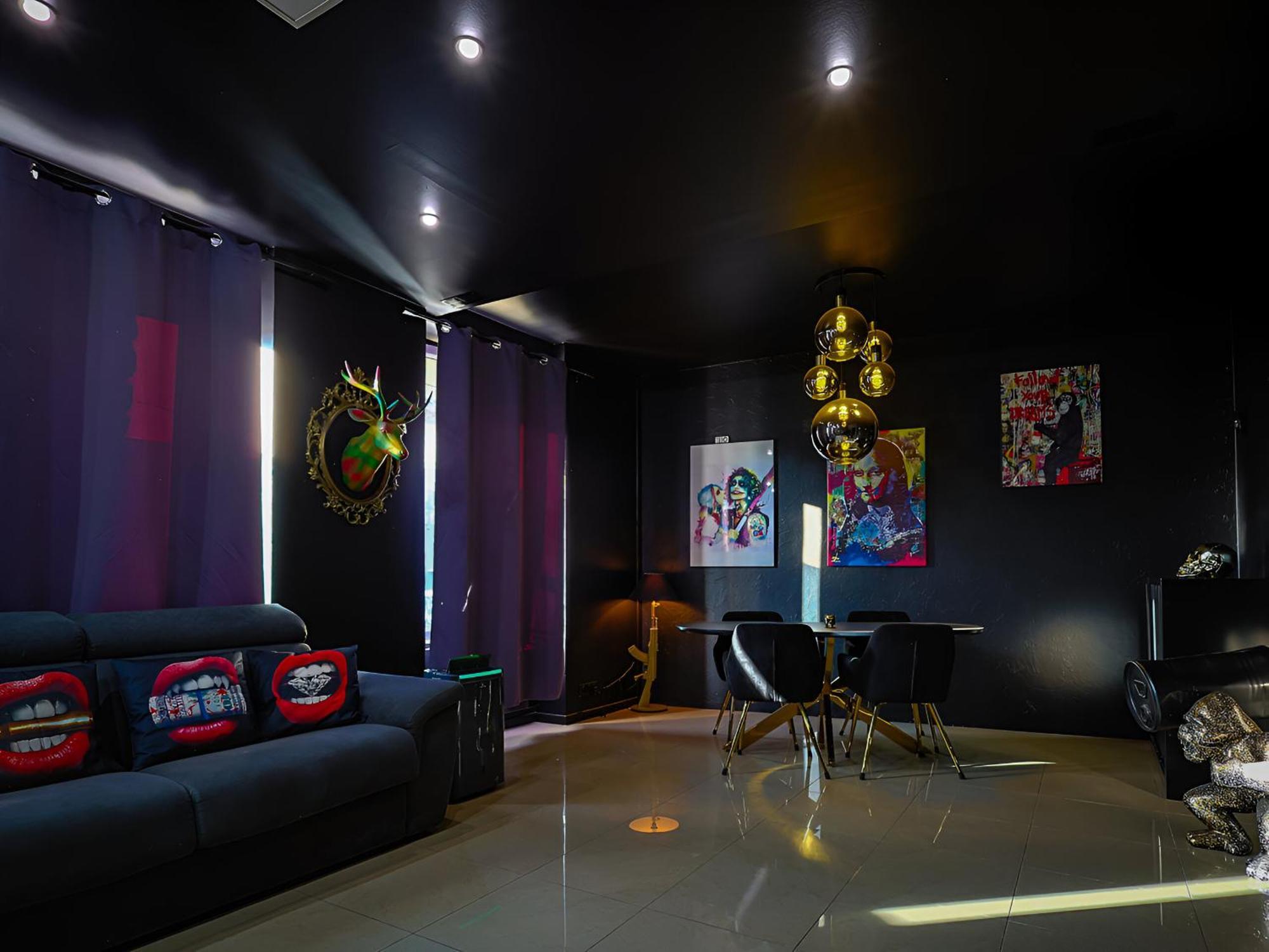 Appartement Pop Art - Asterix,Cdg,Chantilly,Disney La Chapelle-en-Serval Eksteriør bilde