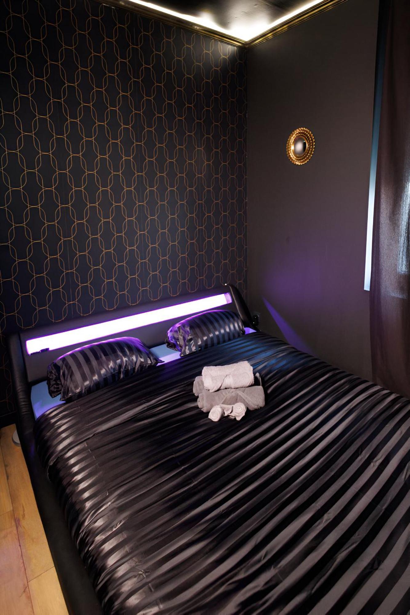 Appartement Pop Art - Asterix,Cdg,Chantilly,Disney La Chapelle-en-Serval Eksteriør bilde