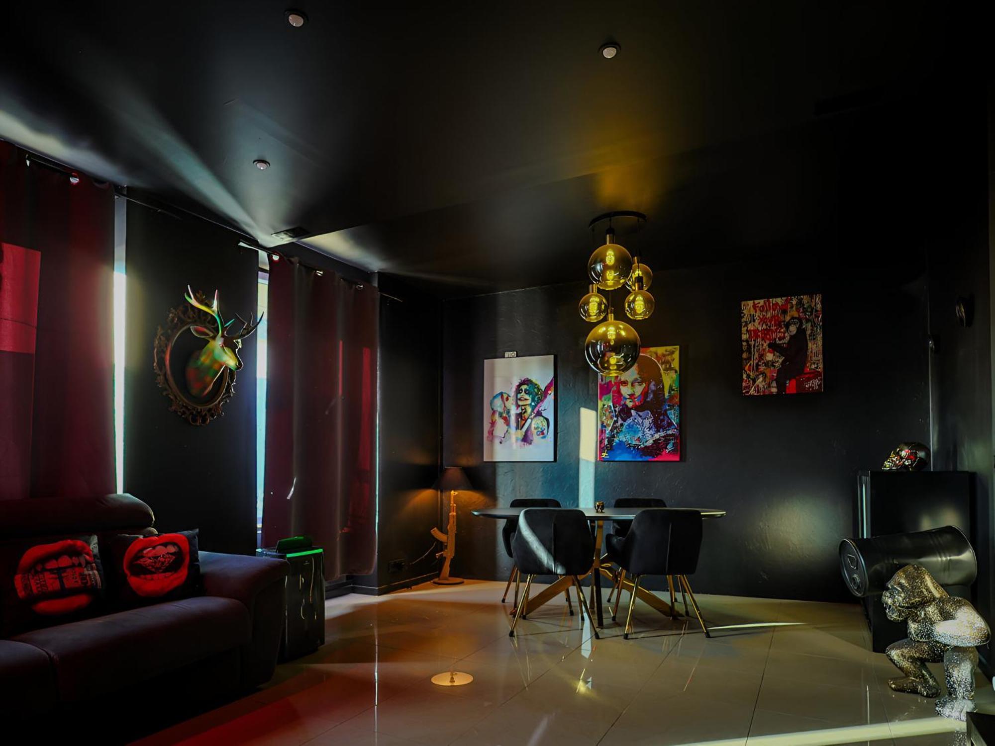 Appartement Pop Art - Asterix,Cdg,Chantilly,Disney La Chapelle-en-Serval Eksteriør bilde